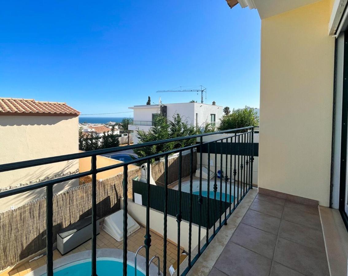 Moradia T3 Aguia Marina, Com Piscina E Bbq Villa Albufeira Kültér fotó