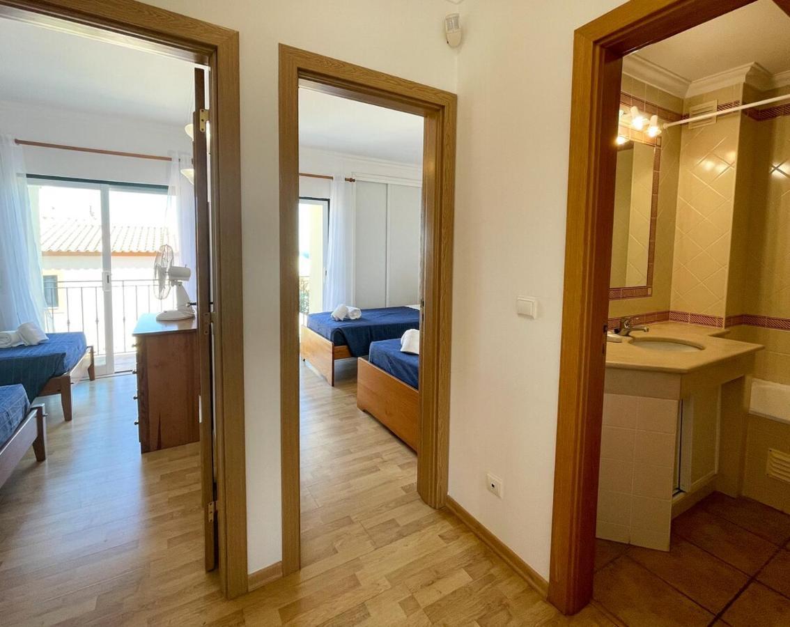 Moradia T3 Aguia Marina, Com Piscina E Bbq Villa Albufeira Kültér fotó