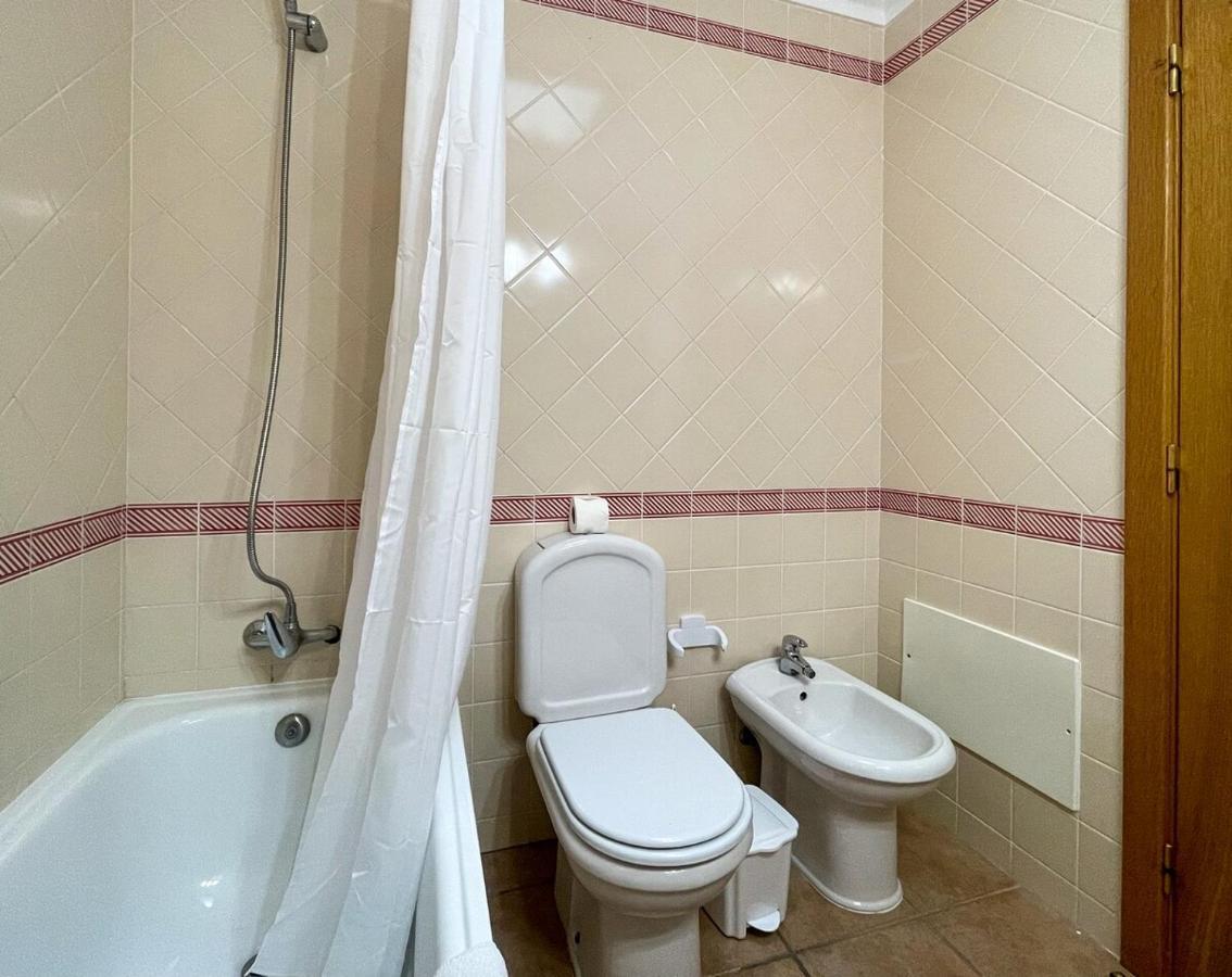 Moradia T3 Aguia Marina, Com Piscina E Bbq Villa Albufeira Kültér fotó